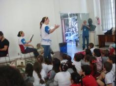 Aula passeio na Biblioteca Pública de Itajaí