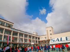 Procissão de alunos marca a chegada da Imagem de Dom Bosco no Salesiano