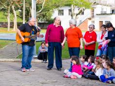 Procissão de alunos marca a chegada da Imagem de Dom Bosco no Salesiano