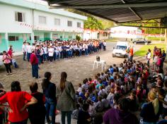 Procissão de alunos marca a chegada da Imagem de Dom Bosco no Salesiano