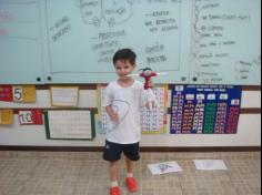 Boneca africana no 1º ano B