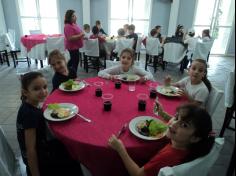 Feijoada com a turma do 1º ano D