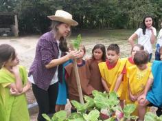 Gincana ambiental no Espaço Verde – 2° E