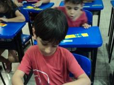 1º ano D trabalhando nomes próprios