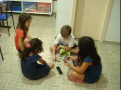 1º Ano B explorando os jogos em sala de aula