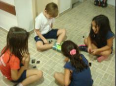 1º Ano B explorando os jogos em sala de aula