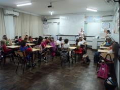 3º ano E recebe a visita da mamãe Clarice