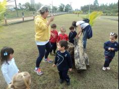 Grupo Baleia brincando e Aprendendo no Espaço Verde