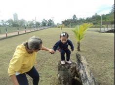 Grupo Baleia brincando e Aprendendo no Espaço Verde