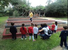 Grupo Baleia brincando e Aprendendo no Espaço Verde