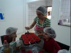 Grupo Esportes faz cupcakes