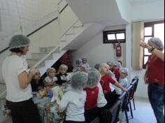 Oba! Pão de queijo quentinho no Grupo Esportes