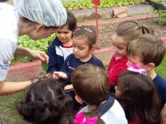 Grupo Animais da Fazenda visita o Espaço Verde com a Equipe do LEAS