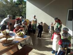 Grupo Animais da Fazenda visita o Espaço Verde com a Equipe do LEAS