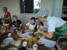 Grupo Animais da Fazenda visita o Espaço Verde com a Equipe do LEAS