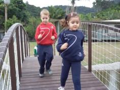 Grupo Animais da Fazenda visita o Espaço Verde com a Equipe do LEAS