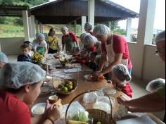 Grupo Animais da Fazenda visita o Espaço Verde com a Equipe do LEAS