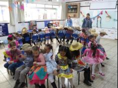 Brincadeiras Juninas na Educação Infantil e 1° ano