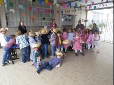 Brincadeiras Juninas na Educação Infantil e 1° ano