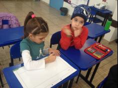 Escrita cooperativa no 1º ano A