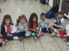 Música e muita aprendizagem no Infantil IIC