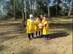 Tarde mágica e colorida do 1º ano C