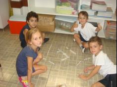 1º Ano B explorando os jogos em sala de aula