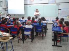 1º ano A conversando sobre a higiene bucal