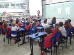 1º ano A conversando sobre a higiene bucal