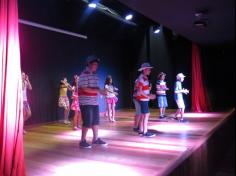 6º ano dá show nas apresentações de dança!