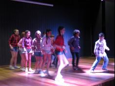 6º ano dá show nas apresentações de dança!