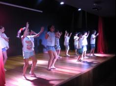 6º ano dá show nas apresentações de dança!