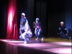 6º ano dá show nas apresentações de dança!