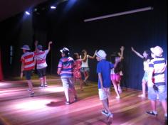 6º ano dá show nas apresentações de dança!